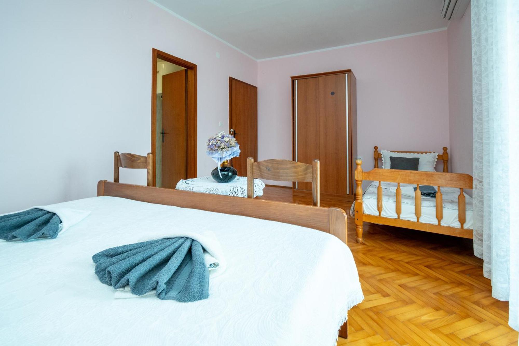 Double Room Zubovici 16063A Zubovići Exterior foto